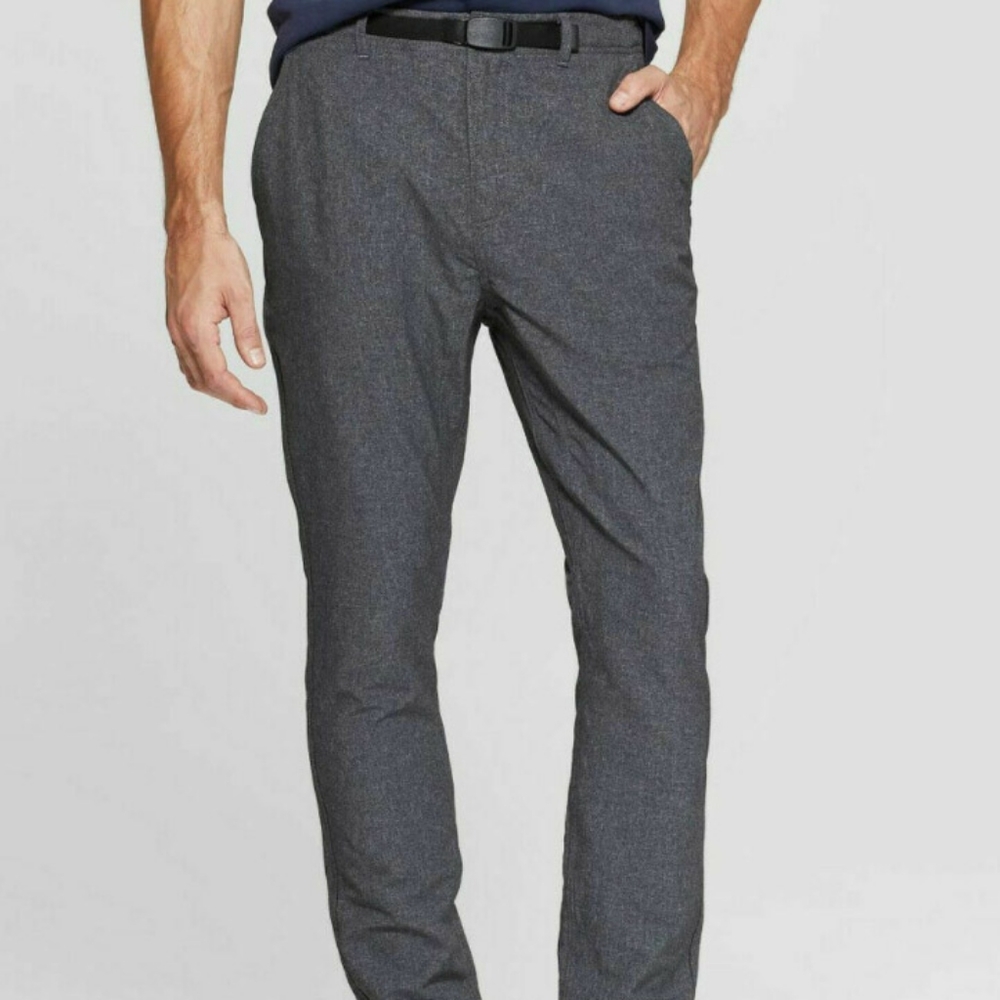 Men's Perfomance Pant Size 32X34.